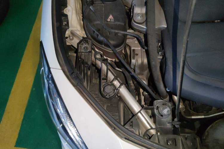Used Mercedes-Benz CLA 2017 Facelifted CLA 200 Stylish Edition Engine Bay Right