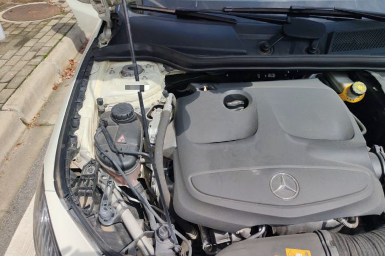 Used Mercedes-Benz CLA 2017 Refreshed CLA 200 Sport Edition Engine Bay Right