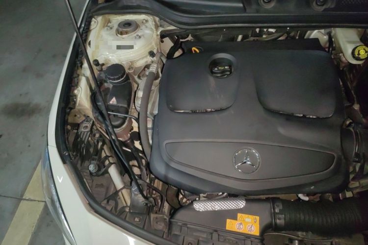 Used Mercedes-Benz CLA 2017 CLA 260 4MATIC Engine Bay Right