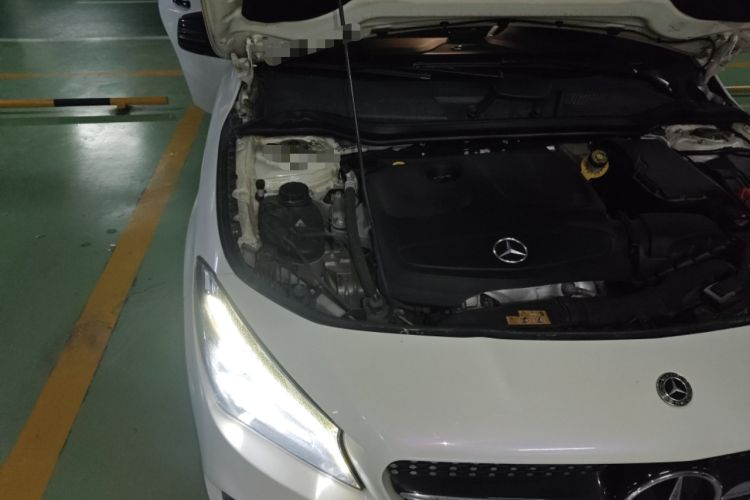 Used Mercedes-Benz CLA 2017 CLA 220 4MATIC Engine Bay Right
