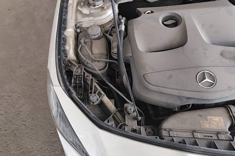Used Mercedes-Benz CLA 2017 CLA 200 Sport Edition Engine Bay Right