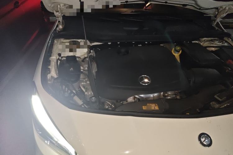 Used Mercedes-Benz CLA 2017 CLA 260 4MATIC Engine Bay Right