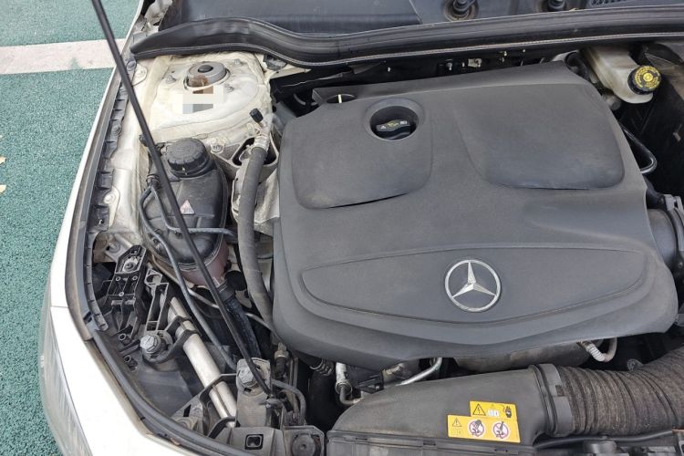 Used Mercedes-Benz CLA 2017 Refreshed CLA 200 Sport Edition Engine Bay Right