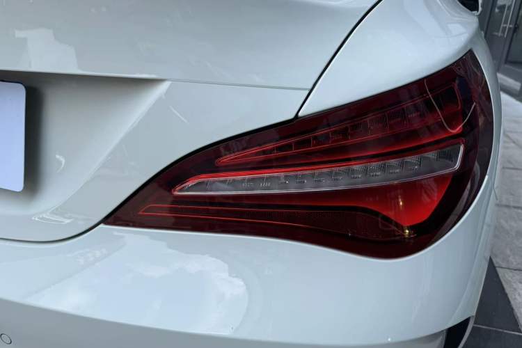 Used Mercedes-Benz CLA 2017 Facelifted CLA 200 Stylish Edition Exterior 12