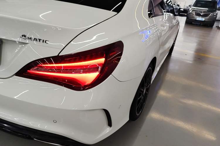 Used Mercedes-Benz CLA 2017 CLA 260 4MATIC Exterior 3