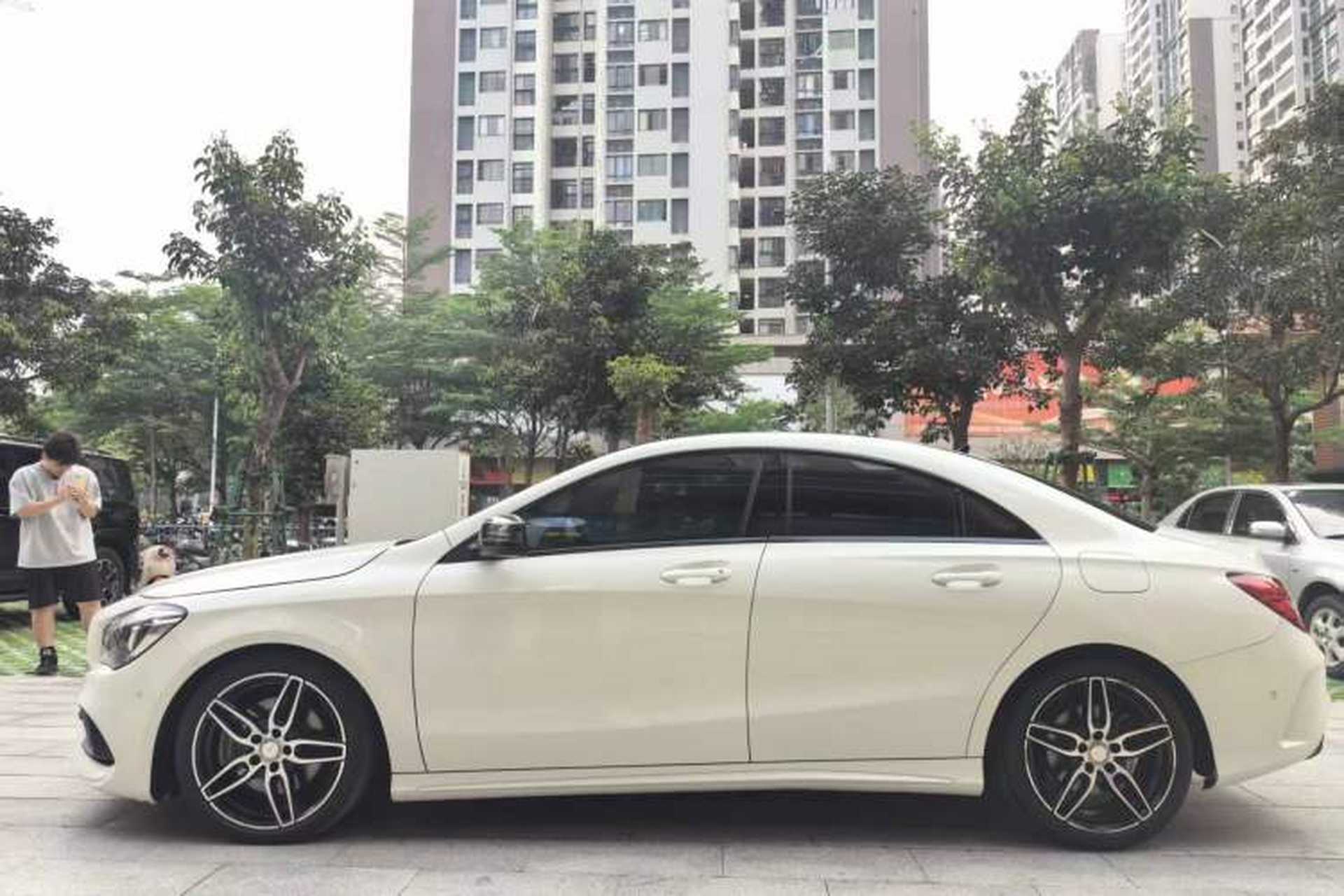 Used Mercedes-Benz CLA 2017 CLA 220 4MATIC Exterior 3