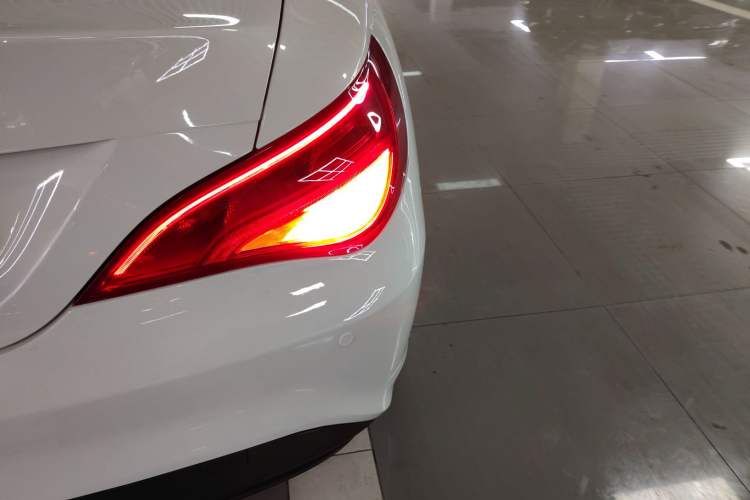 Used Mercedes-Benz CLA 2017 CLA 180 Exterior 3