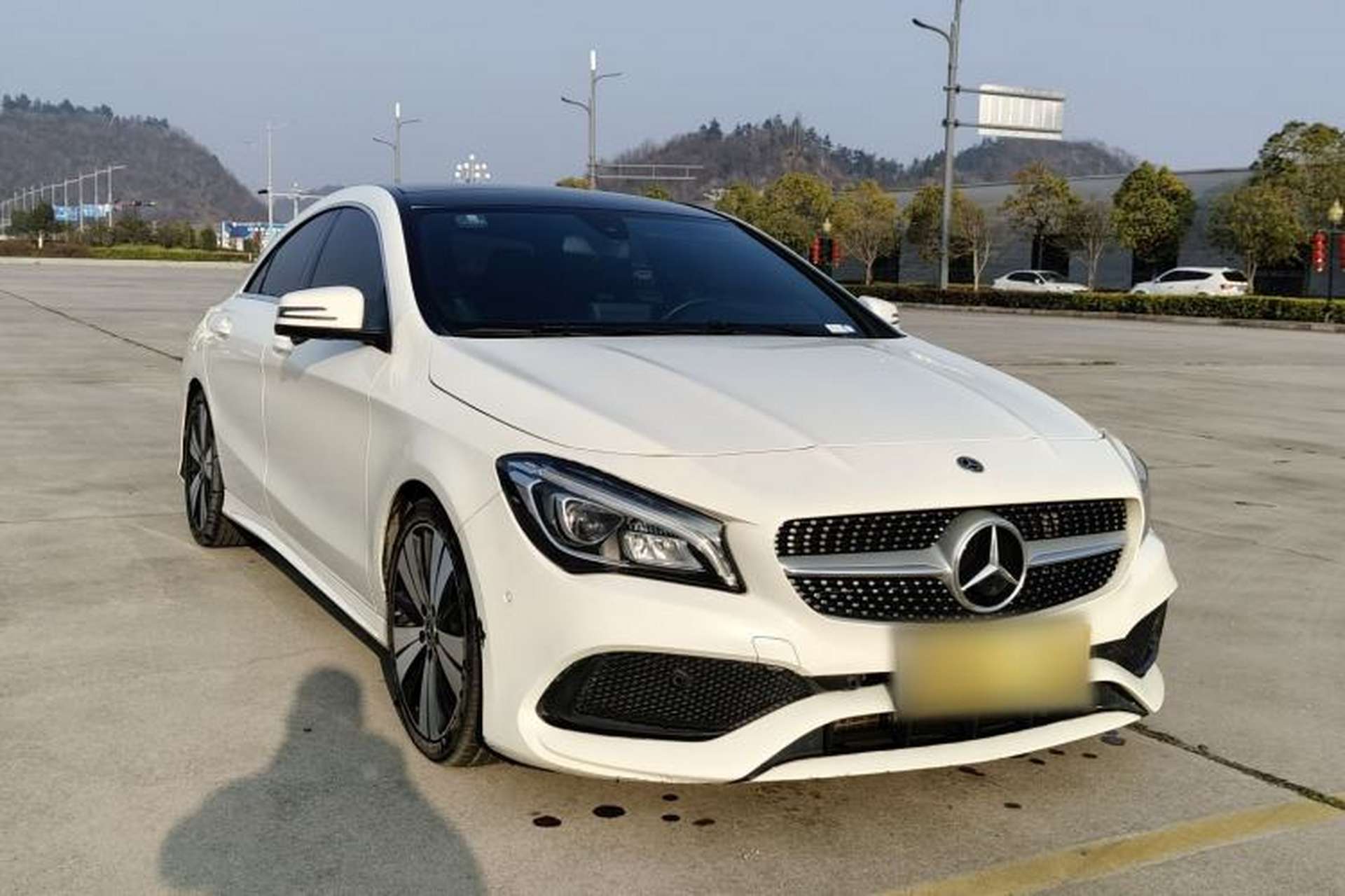 Used Mercedes-Benz CLA 2017 Facelifted CLA 200 Stylish Edition Exterior 4