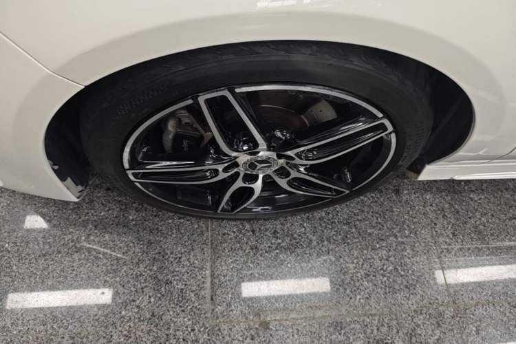 Used Mercedes-Benz CLA 2017 CLA 220 4MATIC Exterior 4