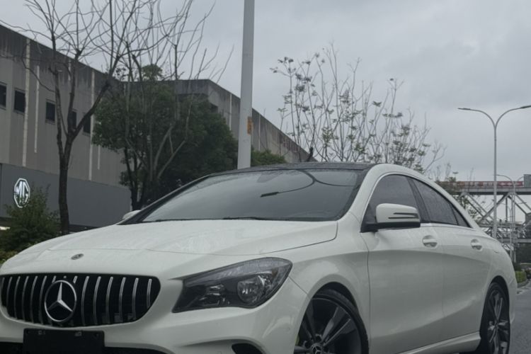 Used Mercedes-Benz CLA 2017 Refreshed CLA 200 Sport Edition Exterior 4