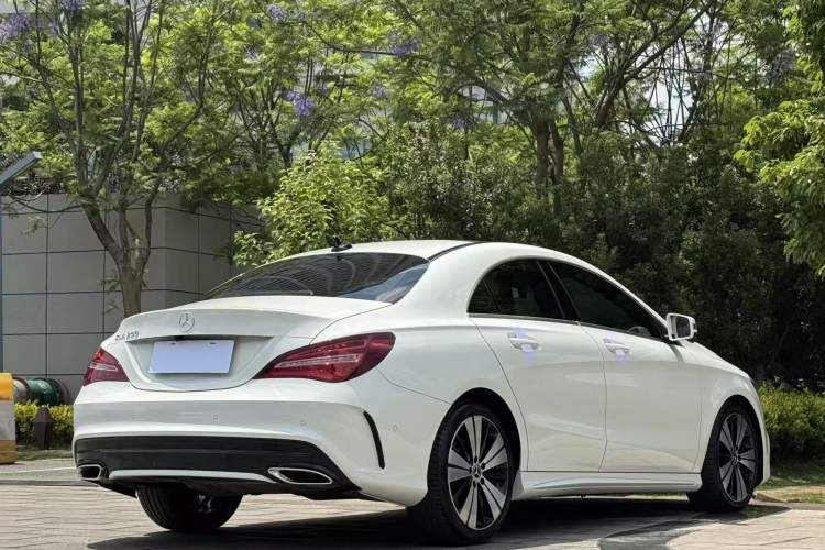 Used Mercedes-Benz CLA 2017 Facelifted CLA 200 Stylish Edition Exterior 5