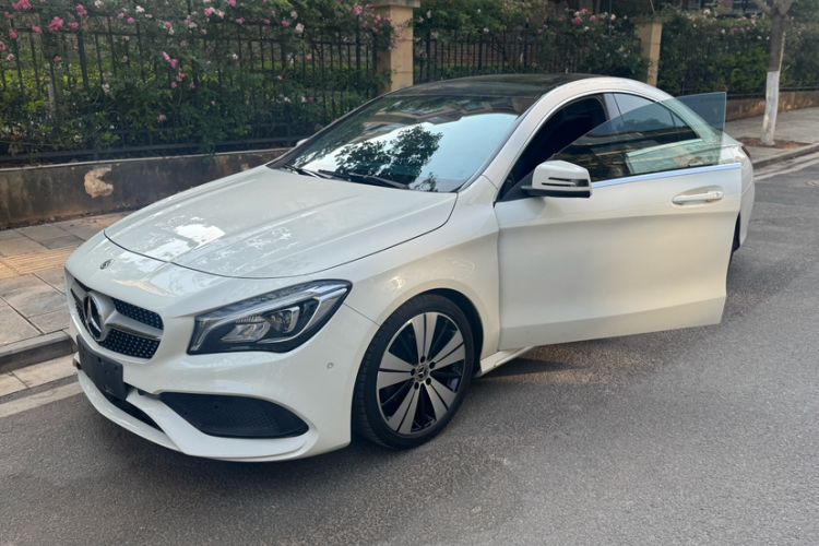 Used Mercedes-Benz CLA 2017 Facelifted CLA 200 Stylish Edition Exterior 5