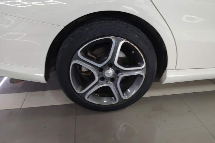 Used Mercedes-Benz CLA 2017 CLA 180 Exterior 5