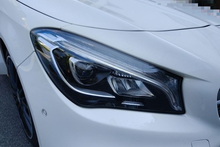 Used Mercedes-Benz CLA 2017 Refreshed CLA 220 4MATIC Exterior 6