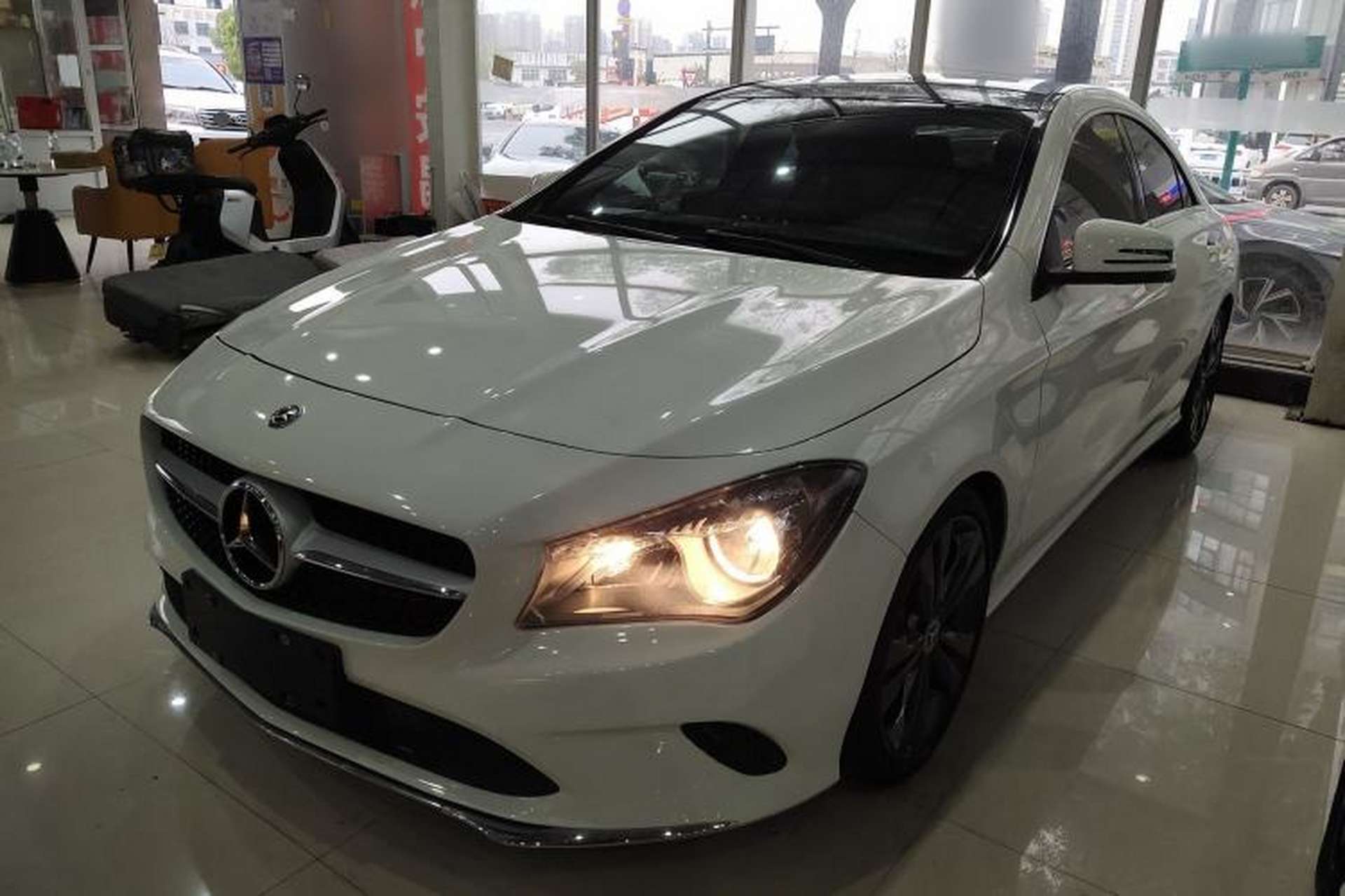 Used Mercedes-Benz CLA 2017 Refreshed CLA 200 Sport Edition Front Left 45 Deg