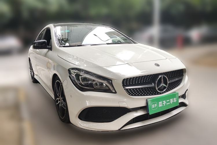 Used Mercedes-Benz CLA 2017 CLA 220 4MATIC Front Right 45 Deg