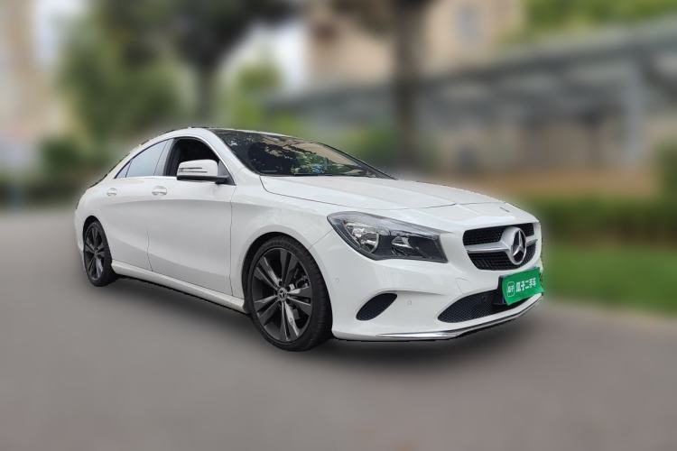 Used Mercedes-Benz CLA 2017 Refreshed CLA 200 Sport Edition Front Right 45 Deg