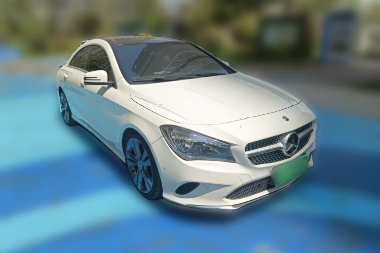 Used Mercedes-Benz CLA 2017 CLA 200 Sport Edition Front Right 45 Deg
