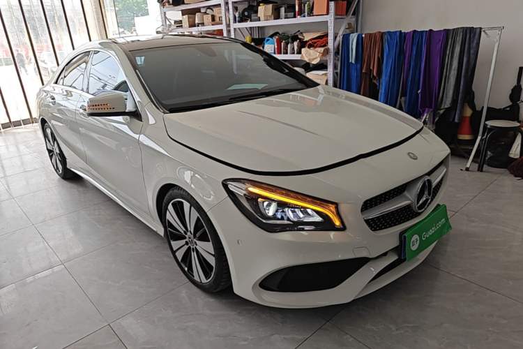 Used Mercedes-Benz CLA 2017 CLA 200 Style Edition Front Right 45 Deg