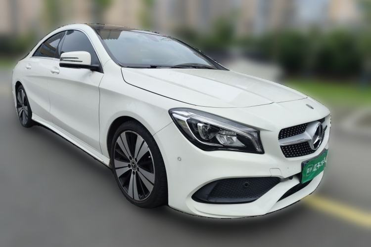 Used Mercedes-Benz CLA 2017 Facelifted CLA 200 Stylish Edition Front Right 45 Deg
