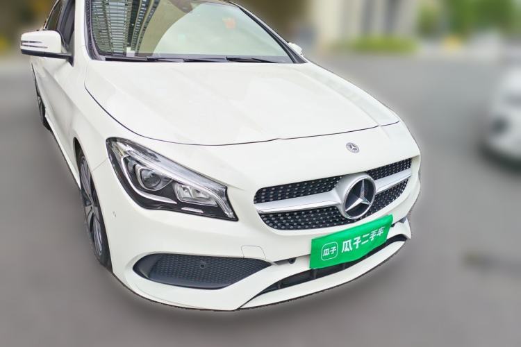 Used Mercedes-Benz CLA 2017 Facelifted CLA 200 Stylish Edition Front Right 45 Deg