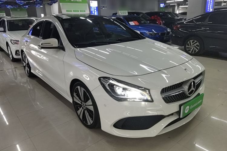 Used Mercedes-Benz CLA 2017 Facelifted CLA 200 Stylish Edition Front Right 45 Deg