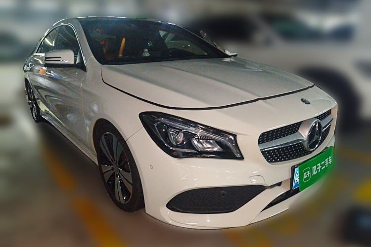 Used Mercedes-Benz CLA 2017 Facelifted CLA 200 Stylish Edition Front Right 45 Deg
