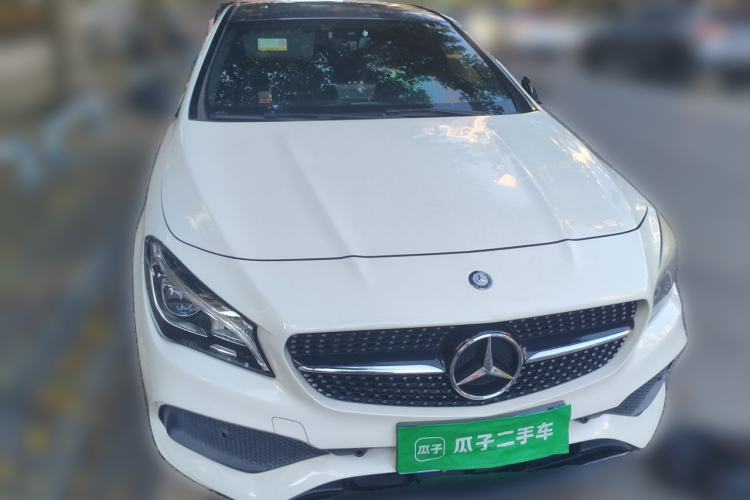 Used Mercedes-Benz CLA 2017 CLA 220 4MATIC Front Right 45 Deg