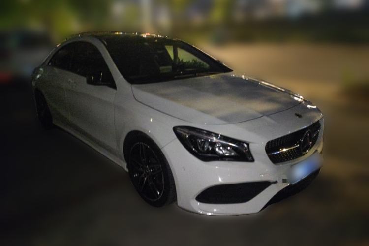 Used Mercedes-Benz CLA 2017 CLA 220 4MATIC Front Right 45 Deg