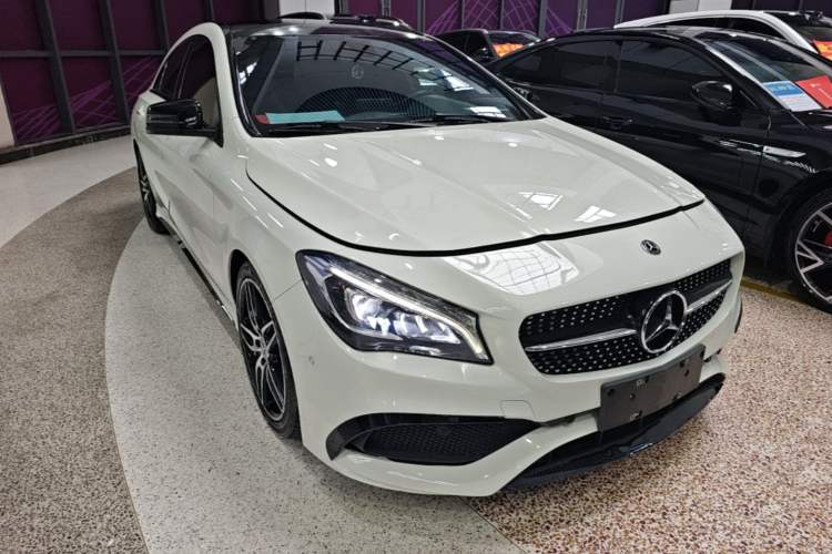 Used Mercedes-Benz CLA 2017 Refreshed CLA 220 4MATIC Front Right 45 Deg