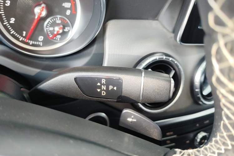 Used Mercedes-Benz CLA 2017 CLA 200 Style Edition Gear Lever