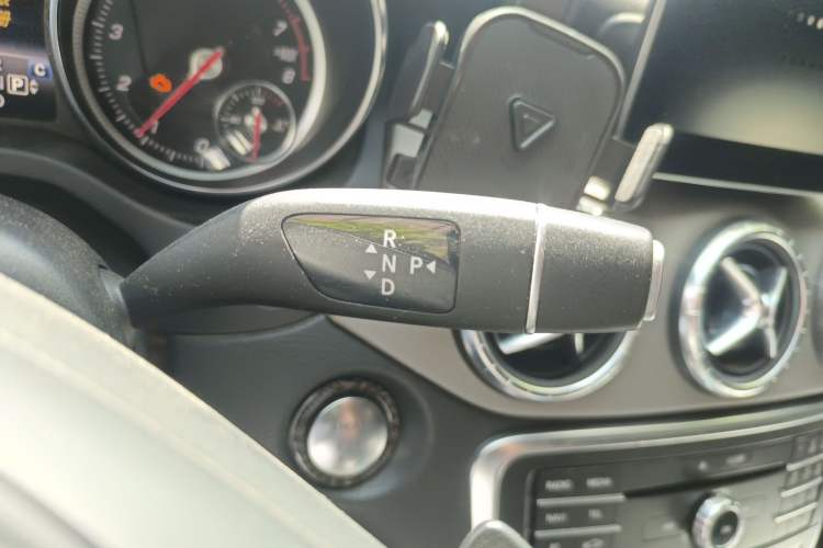 Used Mercedes-Benz CLA 2017 CLA 200 Sport Edition Gear Lever