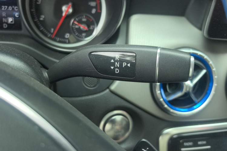 Used Mercedes-Benz CLA 2017 Facelifted CLA 200 Stylish Edition Gear Lever