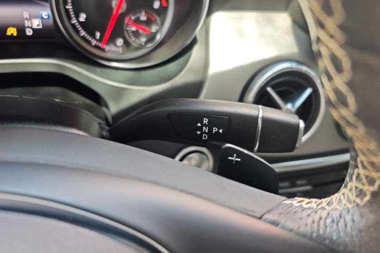 Used Mercedes-Benz CLA 2017 Facelifted CLA 200 Stylish Edition Gear Lever