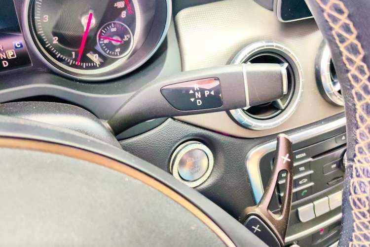 Used Mercedes-Benz CLA 2017 Facelifted CLA 200 Stylish Edition Gear Lever
