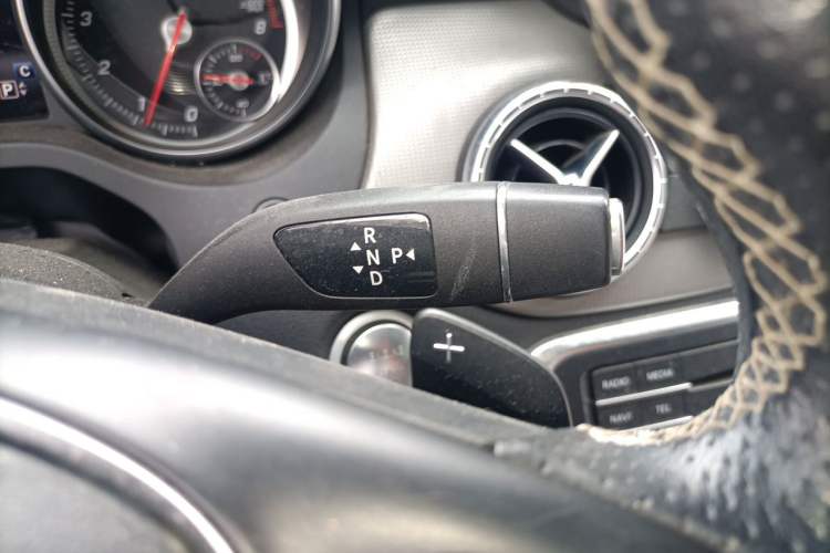 Used Mercedes-Benz CLA 2017 Facelifted CLA 200 Stylish Edition Gear Lever