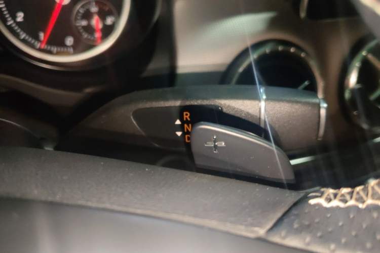 Used Mercedes-Benz CLA 2017 CLA 200 Sport Edition Gear Lever
