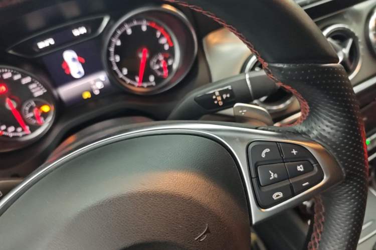 Used Mercedes-Benz CLA 2017 CLA 220 4MATIC Gear Lever