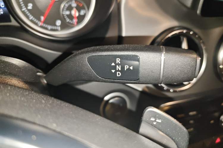 Used Mercedes-Benz CLA 2017 CLA 260 4MATIC Gear Lever
