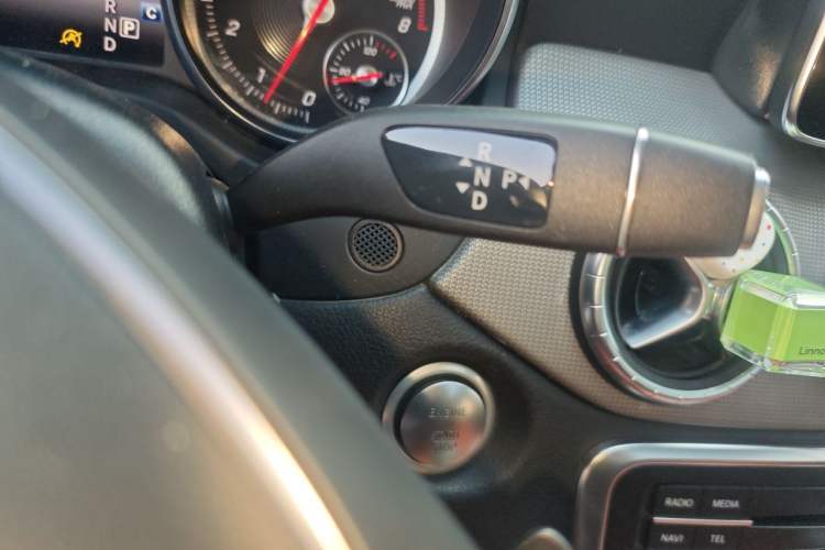 Used Mercedes-Benz CLA 2017 CLA 200 Style Edition Gear Lever