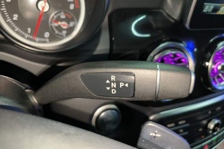 Used Mercedes-Benz CLA 2017 Facelifted CLA 180 Gear Lever