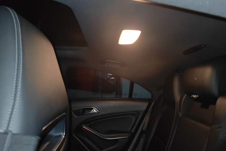Used Mercedes-Benz CLA 2017 Facelifted CLA 200 Stylish Edition Headliner