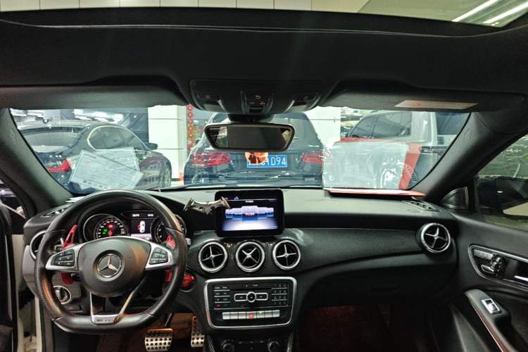 Used Mercedes-Benz CLA 2017 Refreshed CLA 220 4MATIC Headliner