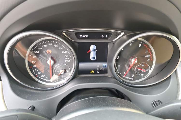 Used Mercedes-Benz CLA 2017 Facelifted CLA 200 Stylish Edition Instrument Cluster