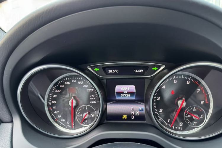 Used Mercedes-Benz CLA 2017 Facelifted CLA 200 Stylish Edition Instrument Cluster