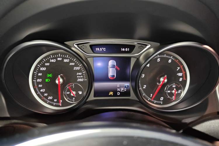 Used Mercedes-Benz CLA 2017 Refreshed CLA 220 4MATIC Instrument Cluster