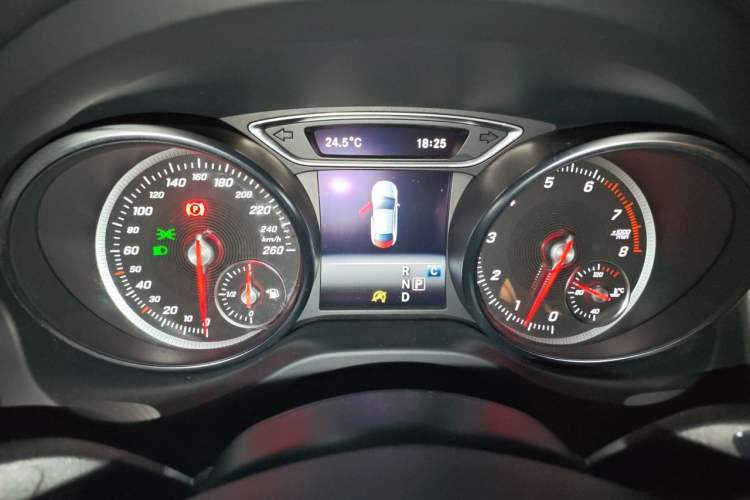 Used Mercedes-Benz CLA 2017 Facelifted CLA 200 Stylish Edition Instrument Cluster