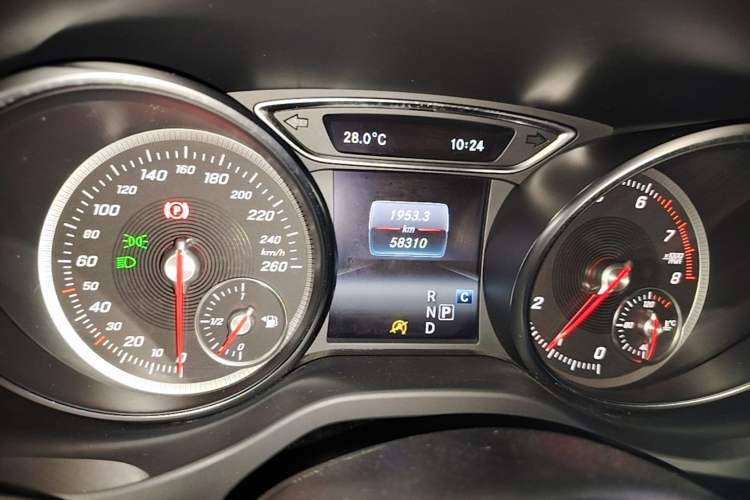 Used Mercedes-Benz CLA 2017 Facelifted CLA 200 Stylish Edition Instrument Cluster