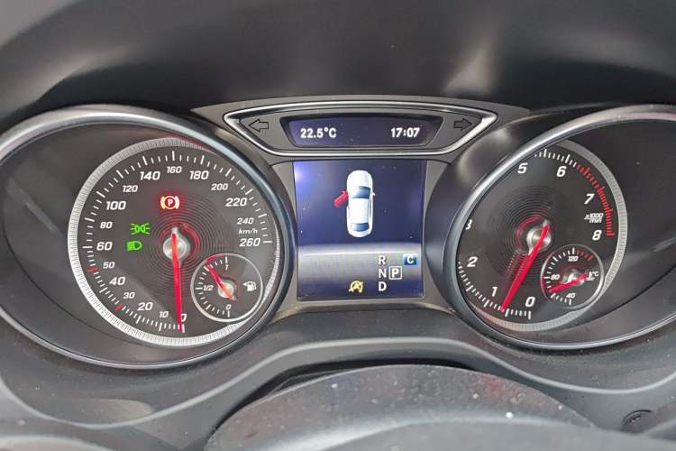 Used Mercedes-Benz CLA 2017 Refreshed CLA 220 4MATIC Instrument Cluster