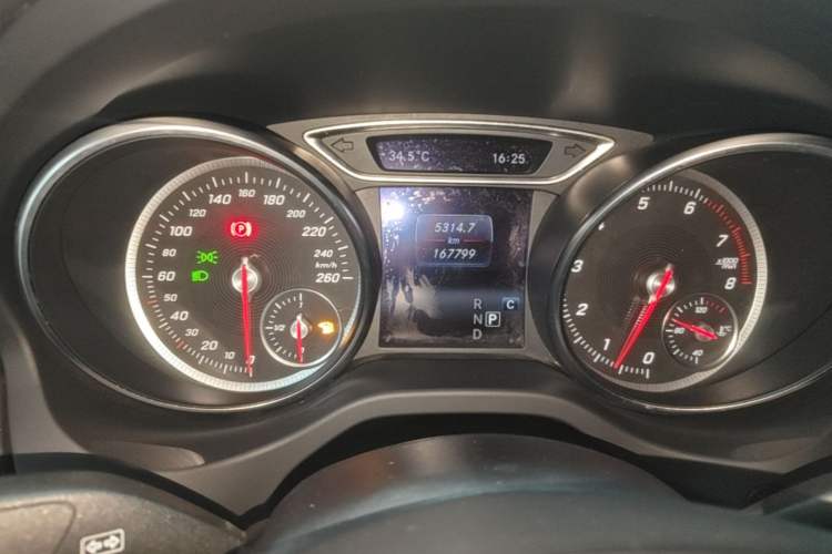 Used Mercedes-Benz CLA 2017 Refreshed CLA 200 Sport Edition Instrument Cluster